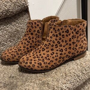 Cathy Jean Brown Leopard Pattern Boots